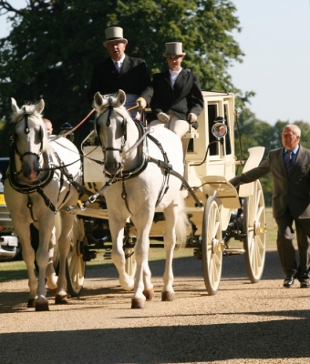 Paparazzi_Pictures_Of_Cheryl___Ashley_s_Wedding_2006_287329.jpg