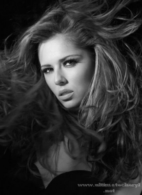 Girls_Aloud_-_OOC_and_TU_Tour_Programme_Shoots_3.jpg