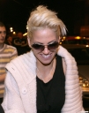 Имя файла=Girls_Aloud_arrive_at_their_Hotel_in_Belfast_28_04_09_12.jpg
Размер файла=417КБ
Размеры=1500x1892
Дата=Март 09, 2012 Girls_Aloud_arrive_at_their_Hotel_in_Belfast_28_04_09_12.jpg