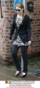 Girls_Aloud_check_out_of_their_Hotel_in_Leeds_150509_6.jpg