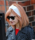 Girls_Aloud_leave_their_hotel_in_Leeds_230409_18.jpg