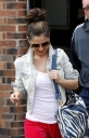 Girls_Aloud_leaving_hotel_in_Leeds_220409_1.jpg