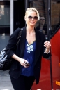 Имя файла=Girls_Aloud_leaving_hotel_in_Leeds_220409_16.jpg
Размер файла=441КБ
Размеры=2176x3232
Дата=Март 09, 2012 Girls_Aloud_leaving_hotel_in_Leeds_220409_16.jpg