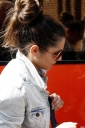 Girls_Aloud_leaving_hotel_in_Leeds_220409_3.jpg