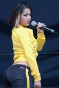 Girls_Aloud_perform_at_Westlife_s_homecoming_concert2C_Dublin_27_06_03_28229.jpg