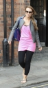 Girls_Aloud_leaving_hotel_to_go_to_rehersals_210409_15.jpg