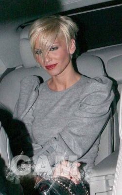 Sarah_Harding_enjoys_an_evening_at_the_Ivy_Club_150909_3.jpg