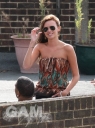 Nadine_Coyle_and_Jason_Bell_taking_a_break_from_rehearsals_160909_6.jpg