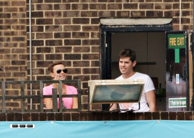 Nadine_and_Sarah_having_a_break_from_rehearsals_170909_4.jpg