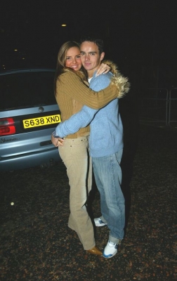 Nadine_Coyle_leaves_the_TV_Studios_after_Popstars_The_Rivals_111102_5.jpg