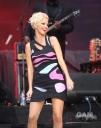 Имя файла=Girls_Aloud_perform_at_Wembley_Stadium_180909_117.jpg
Размер файла=506КБ
Размеры=1800x2275
Дата=Март 07, 2012 Girls_Aloud_perform_at_Wembley_Stadium_180909_117.jpg