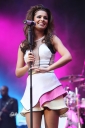 Girls_Aloud_perform_at_Wembley_Stadium_180909_37.jpg