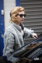 Nicola_Roberts_arriving_for_rehearsals_160909_2.JPG