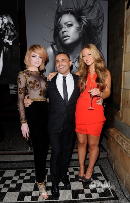 Kimberley_and_Nicola_attend_the_30_Days_Of_Fashion__Beauty_Gala_210909_34.jpg