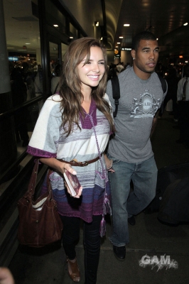 Nadine_Coyle_and_Jason_Bell_at_LAX_airport_230909_79.jpg