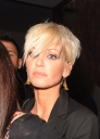 Sarah_and_Tom_leaving_the_Ivy_restaurant_240209_28629.jpg