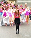 Kimberley_Walsh_at_the_Breast_Cancer_Haven_High_Heel-a-thon_270909_60.jpg