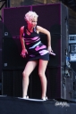 Имя файла=Girls_Aloud_perform_at_Wembley_Stadium_-_Day_Two_190909_127.jpg
Размер файла=719КБ
Размеры=2000x3000
Дата=Март 07, 2012 Girls_Aloud_perform_at_Wembley_Stadium_-_Day_Two_190909_127.jpg