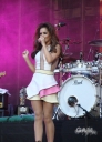 Girls_Aloud_perform_at_Wembley_Stadium_-_Day_Two_190909_38.jpg