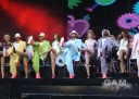 Girls_Aloud_perform_at_Wembley_Stadium_-_Day_Two_190909_4.jpg