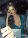 Cheryl_Cole_arrives_at_Simon_Cowells_birthday_party_031009_74.jpg
