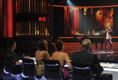 Cheryl_Cole__Judges_on_The_X_Factor_101009_18.jpg