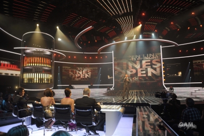Cheryl_Cole__Judges_on_The_X_Factor_101009_44.jpg