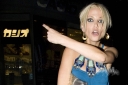 Sarah_Harding_leaving_Una_Healys_birthday_party_101009_19.jpg