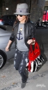 Имя файла=Cheryl_Cole_arrives_at_a_dance_studio_and_Kiss_FM_studios_in_London_131009_10.jpg
Размер файла=810КБ
Размеры=1899x3496
Дата=Март 10, 2012 Cheryl_Cole_arrives_at_a_dance_studio_and_Kiss_FM_studios_in_London_131009_10.jpg