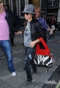 Имя файла=Cheryl_Cole_arriving_at_Radio_One_13_10_09_2822929.jpg
Размер файла=515КБ
Размеры=1899x2765
Дата=Май 08, 2012 Cheryl_Cole_arriving_at_Radio_One_13_10_09_2822929.jpg