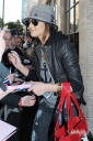 Cheryl_Cole_leaving_Radio_1_in_London_131009_110.jpg