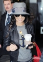 Cheryl_Cole_leaving_Radio_1_in_London_131009_114.jpg