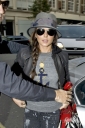 Имя файла=Cheryl_Cole_leaving_Radio_1_in_London_131009_154.jpg
Размер файла=657КБ
Размеры=1900x2850
Дата=Март 10, 2012 Cheryl_Cole_leaving_Radio_1_in_London_131009_154.jpg