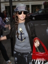 Cheryl_Cole_leaving_Radio_1_in_London_131009_197.jpg
