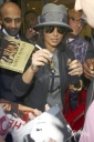 Cheryl_Cole_leaving_Radio_1_in_London_131009_40.jpg