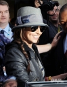 Cheryl_Cole_leaving_Radio_1_in_London_131009_92.jpg