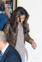 Cheryl_Cole_leaving_the_X_Factor_studios_London__171009_2.jpg