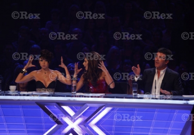 Cheryl_Cole__Judges_on_The_X_Factor_171009_33.jpg