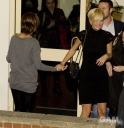 Girls_Aloud_leaving_X_Factor_studios_181009_17.jpg