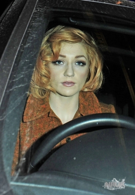 Nicola_Roberts_arrives_at_the_Mayfair_hotel_27_10_09_286529.jpg