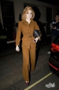Nicola_Roberts_arrives_at_the_Mayfair_hotel_27_10_09_282329.jpg