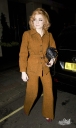 Nicola_Roberts_arrives_at_the_Mayfair_hotel_27_10_09_283329.jpg