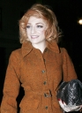 Nicola_Roberts_arrives_at_the_Mayfair_hotel_27_10_09_283629.jpg