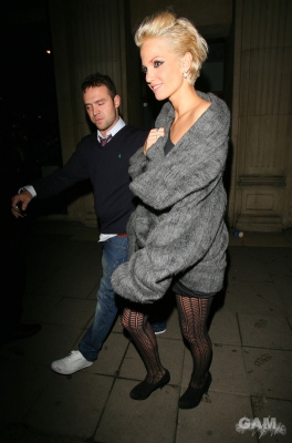 Sarah_Harding_at_Texture_Restaurant__Mahiki_031109_67.jpg