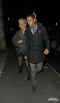 Sarah_Harding_at_Texture_Restaurant__Mahiki_031109_79.jpg