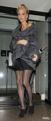 Sarah_Harding_at_Texture_Restaurant__Mahiki_031109_94.jpg