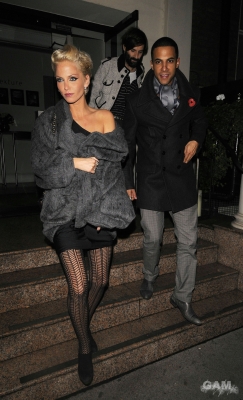 Sarah_Harding_at_Texture_Restaurant__Mahiki_031109_96.jpg