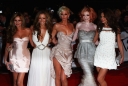 Girls_Aloud_-_Backstage_with_Brit_Award_18_02_09_109.jpg