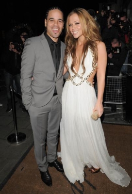 Girls_Aloud_arriving_at_Universal_Aftershow_Party_at_Claridges_18_02_09_2812629.jpg