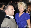 Sarah_Harding_arriving_at_club_Kanaloa_101109_28.jpg